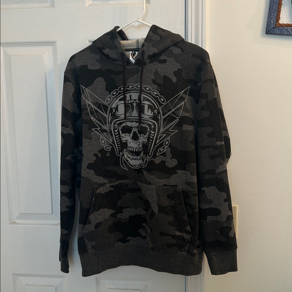 H Brand Gray Camouflage Hoodie Sz M (38-40) with Kangaroo Pocket